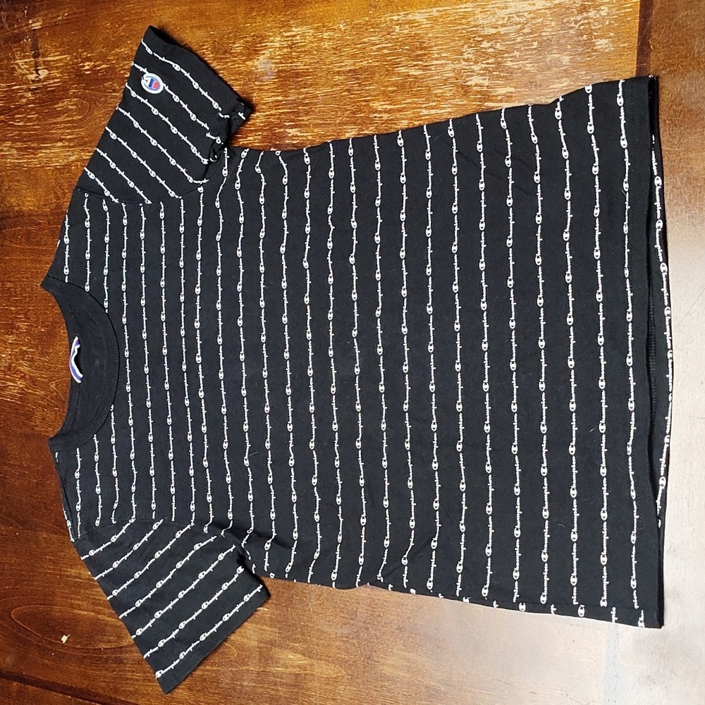 Men's champion T-shirt size Small